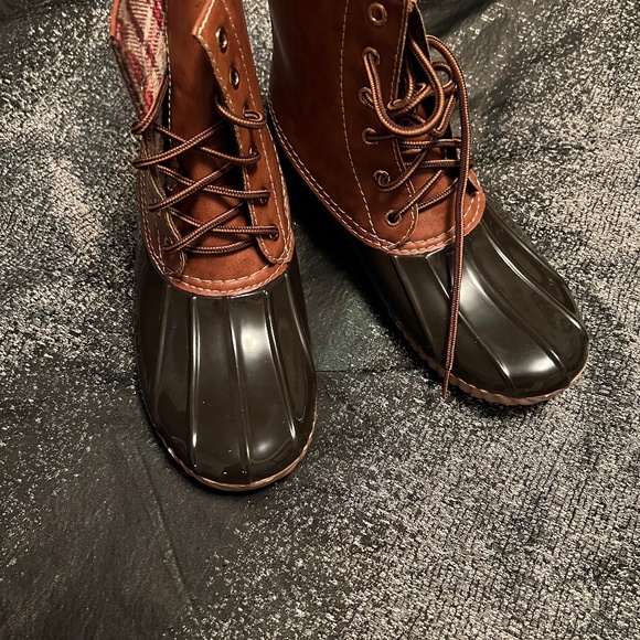 Rain Boots - Picture 1 of 5